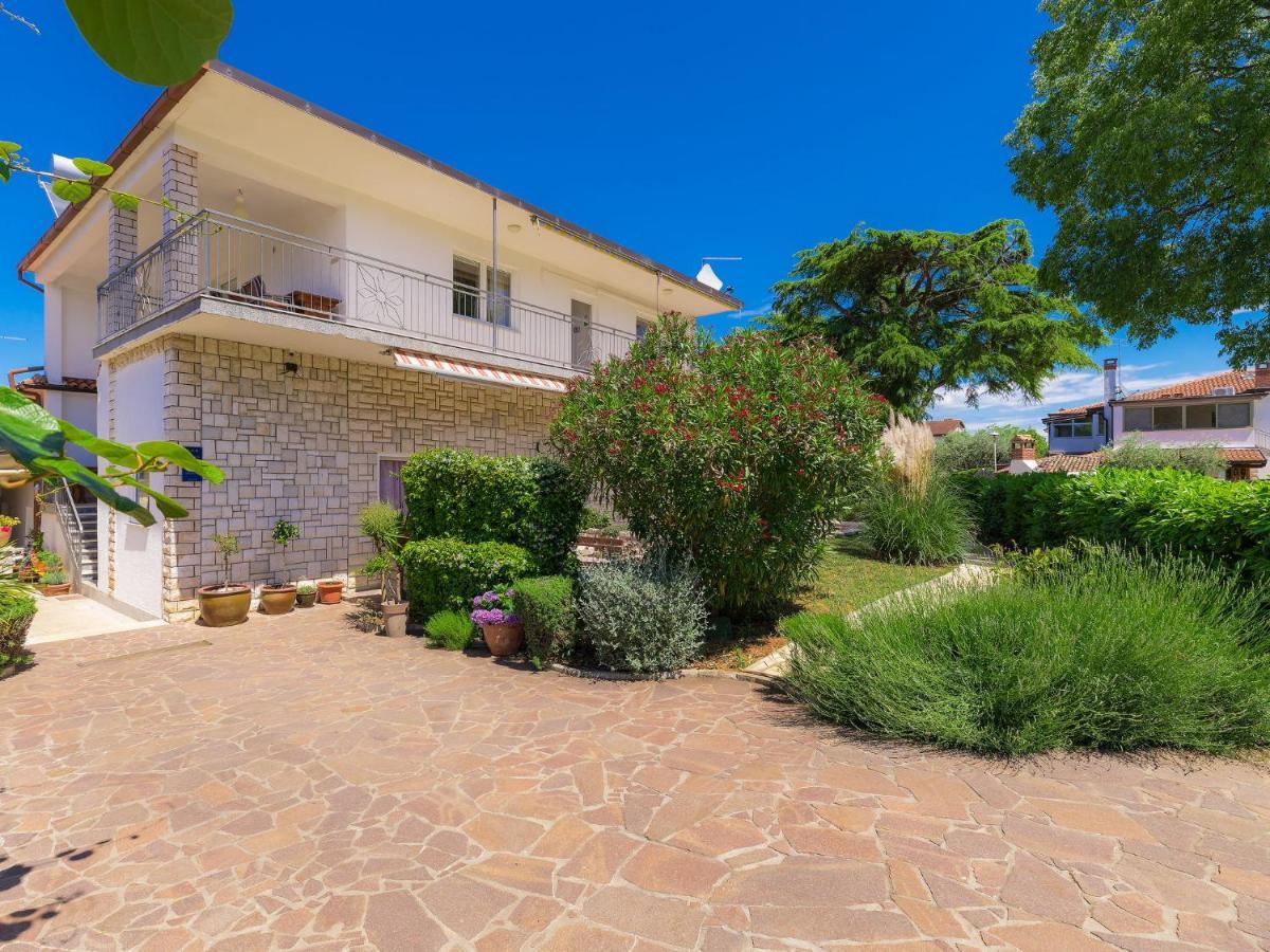 Apartment Nika-2 Umag Bagian luar foto